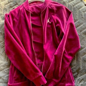 JORDAN VELOUR TRACK SUIT | ROUGE VELVET